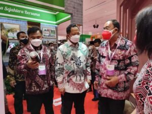 Bupati ROR Hadiri APKASI Expo 2021 di Istana Bogor