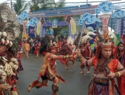 Tarian Kawasaran Guncang Kirab Budaya Kongres MAN IV di Jayapura