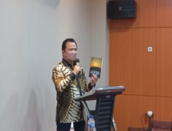 Ini Penjelasan Ronny Sompie Terkait Buku Yang Berjudul Exit Strategy Polemik Migran Indonesia