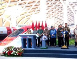 Presiden Joko Widodo Resmikan Kereta Cepat Jakarta-Bandung (KCJB)