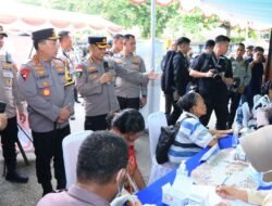 Panglima TNI Dan Kapolri Lakukan Bhakti Sosial Saat Kunjungan Ke Papua