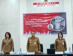 Sekretaris Kota Manado, Dr Micler Lakat, Buka Kegiatan Sosialisasi Standar Operasional Prosedur Pengelolaan Kearsipan