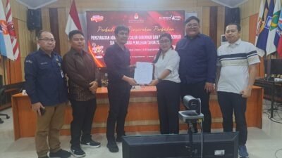 Yulius Selvanus dan Vicktor Mailangkay Tepati Batas Waktu, Serahkan Berkas Perbaikan ke KPU Sulut