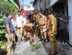 Walikota Manado Andrei Angouw, Kunjungi Pasar Murah kemudian Cek Kondisi Jalan, Drainse serta Saluran Air