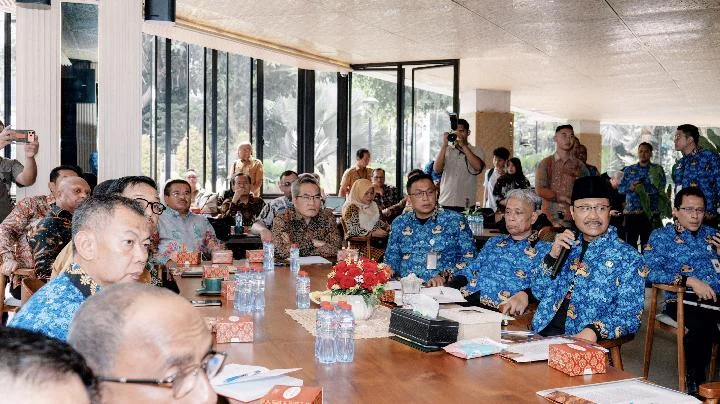 Kemensos Percepat Program Sekolah Rakyat, Targetkan Satu Kabupaten Satu Sekolah untuk Entaskan Anak Tidak Sekolah