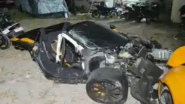 Tragedi McLaren di Solo-Wonogiri: Mobil Mewah Terbelah Dua Setelah Oleng