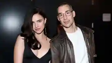 Kabar Mengejutkan: Jack Antonoff dan Margaret Qualley Dikabarkan Berpisah, Pernikahan Ketiga Terancam Kandas
