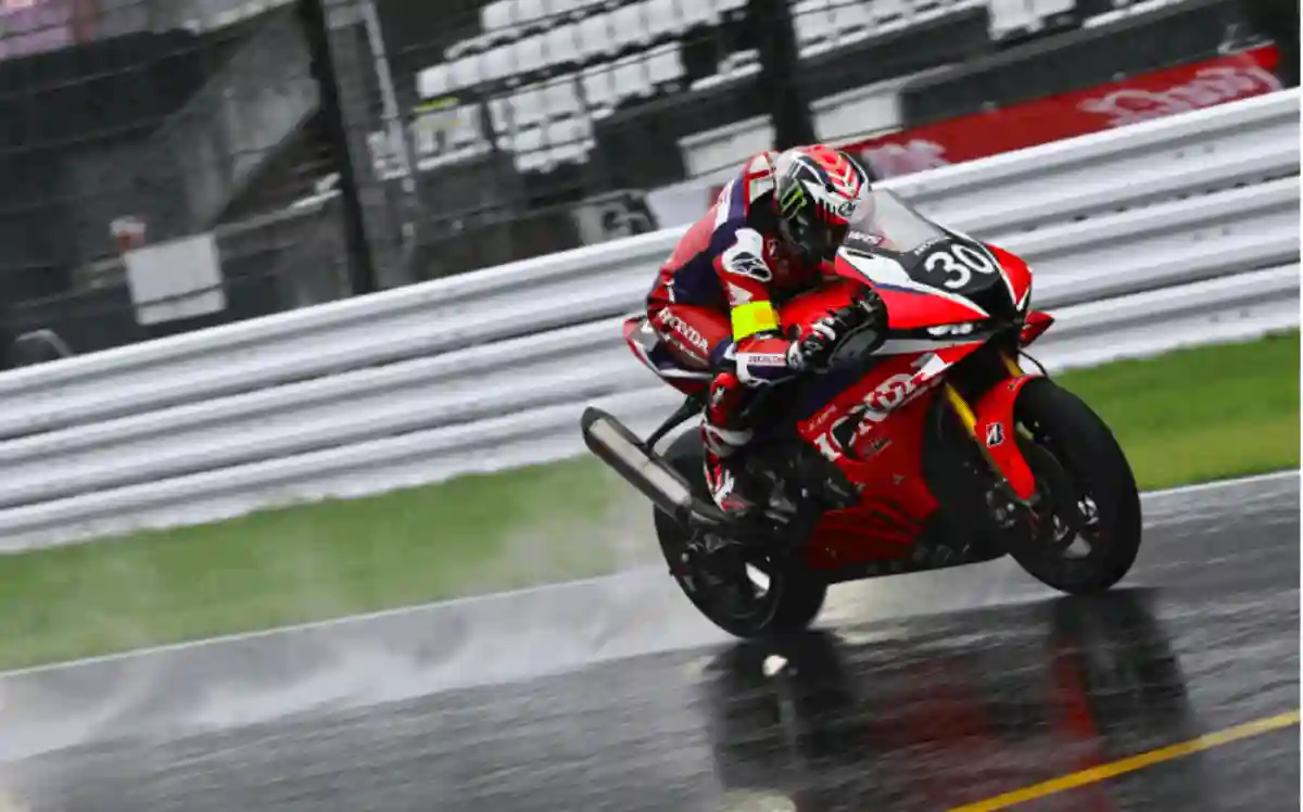 Honda Juarai Suzuka 8 Hours 2026 Di Tengah Badai, Balapan Dihentikan Lebih Awal