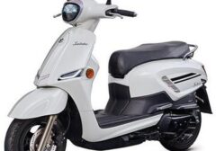 Suzuki Saluto 125cc Meluncur di Taiwan, Siap Jadi Pesaing Skutik Premium?
