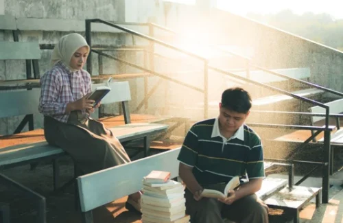 Rasya Hidayat Ungkap Tantangan Perankan Gus Ammar di "Di Luar Nurul": Belajar Jadi Bijak di Tengah Dinamika Remaja 2026