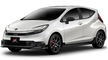 Sentuhan Sporty Mewah, Toyota Aqua GR Sport Hadir dengan Wajah Gagah Serasa Sedan Premium