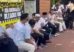 Ribuan Pelayat Memadati Rumah Duka Rachmat Gobel, Doa Mengalir untuk Sang Tokoh