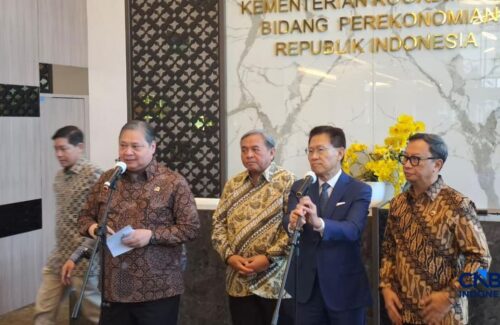 Rupiah Tembus Rp 18.000 per Dolar, Airlangga Hartarto Ungkap Keyakinan pada Ketahanan Ekonomi Nasional