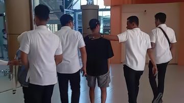 Alasan Polda NTB Cegah Santri Korban Pembakaran ke Podcast Denny Sumargo Terungkap