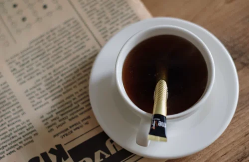 Kopi Saset: Aman untuk Lambung atau Sekadar Mitos? Ungkap Fakta Terbaru 2026