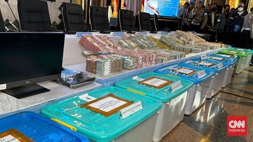 Fantastis! Ratusan Miliar Dolar, Emas Batangan Disita Polisi dari Kasus Korupsi & TPPU