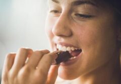Mengungkap Fakta: Bolehkah Ibu Hamil Menikmati Cokelat? Simak Aturan Mainnya!
