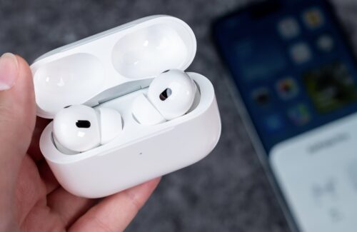 iOS 17 Resmi Meluncur: Pengalaman AirPods Makin Canggih di iPhone Anda