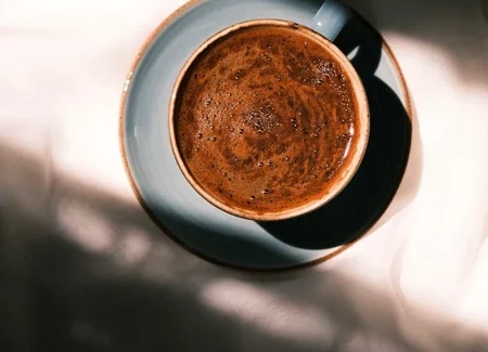 Rahasia Energi Optimal: Kapan Waktu Emas Minum Kopi Hitam di 2026?
