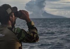Anak Krakatau Mengamuk Lagi: Empat Letusan dalam Sekejap, Status Siaga Tetap Berlaku