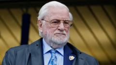 Duka Jagat Sepak Bola: Ken Bates, Mantan Pemilik Chelsea dan Leeds, Tutup Usia di 94 Tahun