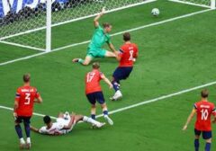 Gol Spektakuler Bellingham Bawa Inggris Unggul Sementara, Norwegia Balas di Babak Pertama!