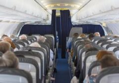 Penumpang Kecewa Berat, "Window Seat" Tanpa Pemandangan Bawa United & Delta Airlines ke Meja Hijau