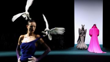 Robert Wun: Seni Haute Couture Bukan Sekadar Dasi Kaku, Tapi Imajinasi Tanpa Batas