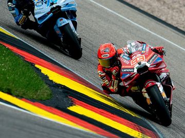 Sachsenring: Saksi Bisu Dominasi Marquez, Panggung Frustrasi Bagi Sang Rival