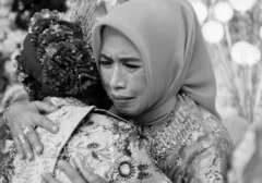Lulu Tobing & Yasmin Napper Ungkap Momen Paling Berharga Bersama Ibu: "Disuapi Ibu, Kenangan Manis Bareng Saudara"