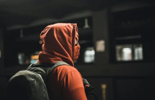 Tom Holland Siap Regenerasi, Spider-Man Generasi Baru Meluncur 2026 dengan Kejutan
