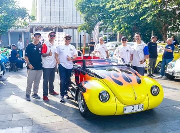 Bamsoet di Karnaval VW Kodok: Otomotif Klasik Jadi Mesin Penggerak Ekonomi Kreatif