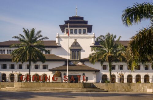 Prospek Keberlanjutan Finansial Program Jaminan Pensiun dalam Era Bonus Demografi Indonesia