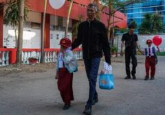 Ayah Beraksi: Pemerintah Luncurkan Gerakan Jemput-Antar Anak Sekolah Jadi Tren Baru