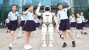 Hadirkan 'Sahabat Digital' Canggih, China Luncurkan Robot Humanoid Pendeteksi Emosi