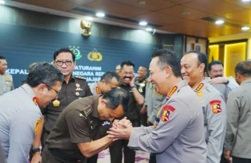 Sinergi Penegakan Hukum Makin Erat: Kapolri dan Panglima TNI Jajaki Kolaborasi dengan Kejaksaan Agung