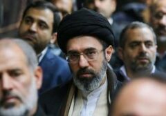 Ancaman Balas Dendam Khamenei: Iran Siap Gempur AS dan Israel Demi Sang Ayah