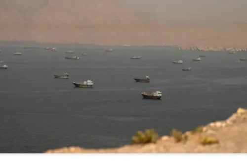 Ancaman Baru Selat Hormuz: AS Rencana Pajaki Kapal Kargo 20 Persen untuk Keamanan