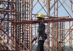 Analisis Kelayakan Alat Pelindung Diri (APD) Bantuan BPJS Ketenagakerjaan di Sektor Konstruksi