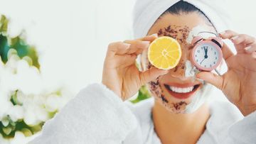 Rahasia Kulit Glowing di Udara: Jurus Jitu Lawan 'Flight Face' Ala Pakar