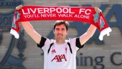 Siap Guncang Anfield: Iraola Ingin Ciptakan Liverpool yang Dibanggakan Suporter