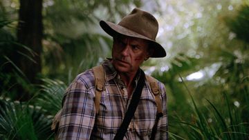 Tak Kuasa Menahan Haru, Steven Spielberg Ungkap Pesan Menyentuh untuk Sam Neill