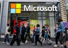 Akun Dibajak, Gamer Ini Menang Gugat Microsoft: Kemenangan Tak Terduga!