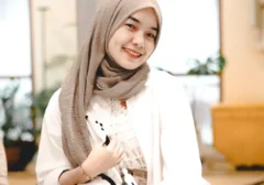 Ayu Ting Ting Ungkap Syukur Idul Adha, Kini Mulai Persiapan Matang Naik Haji