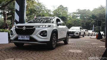 Suzuki Fronx Tembus 14.000 Unit di Tanah Air, Varian SGX Jadi Primadona
