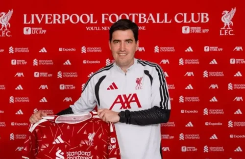 Misi Andoni Iraola: Merajut Kebanggaan Suporter Liverpool Lewat Skuad Impresif