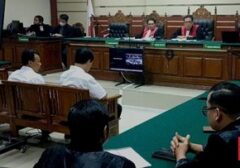Terjerat Suap Proyek RSUD, Bupati Ponorogo Nonaktif Sugiri Sancoko Terancam 7 Tahun Bui