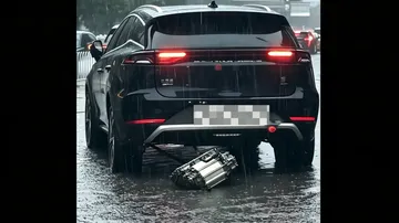 BYD Tang Terjang Banjir di China, Komponen Vital Terlepas Jadi Sorotan!