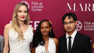 Zahara dan Maddox Jolie Resmi Lepas Nama Belakang Pitt, Langkah Mengejutkan dari Anak Angelina Jolie