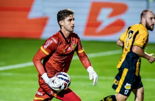 Kiper Brasil Pedro Caracoci Merapat ke PSS Sleman, Perkuat Lini Pertahanan Super Elang Jawa di Musim 2026/2027